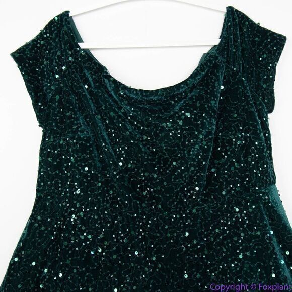 NEW MORGAN & CO‎ Green Sequined Hi-lo Velvet Fit + Flare Dress , 18W - Picture 4 of 16